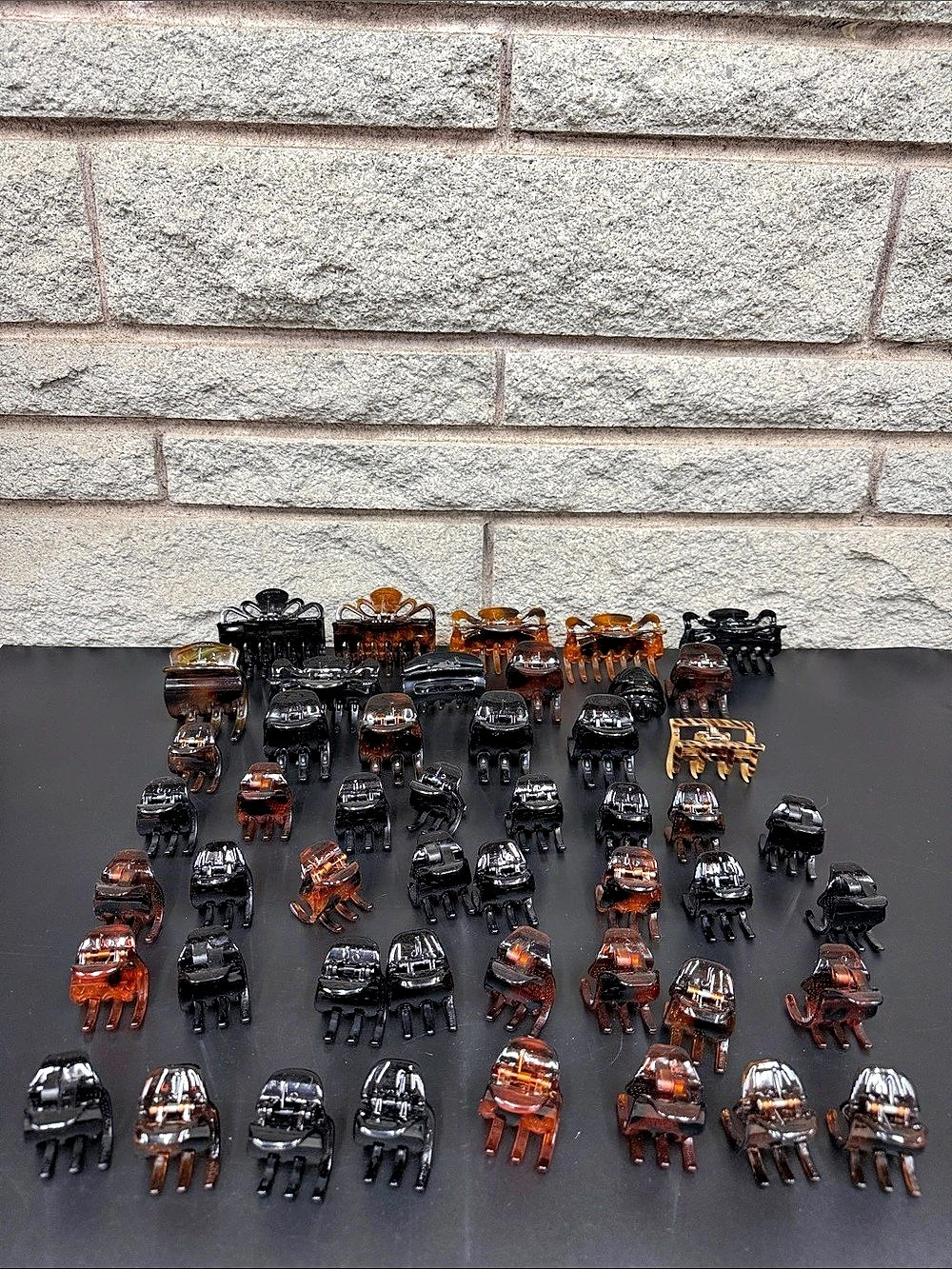 Scünci & Goody Hair Claw Clips Mixed Lot Black Tortoiseshell Brown Assorted Size